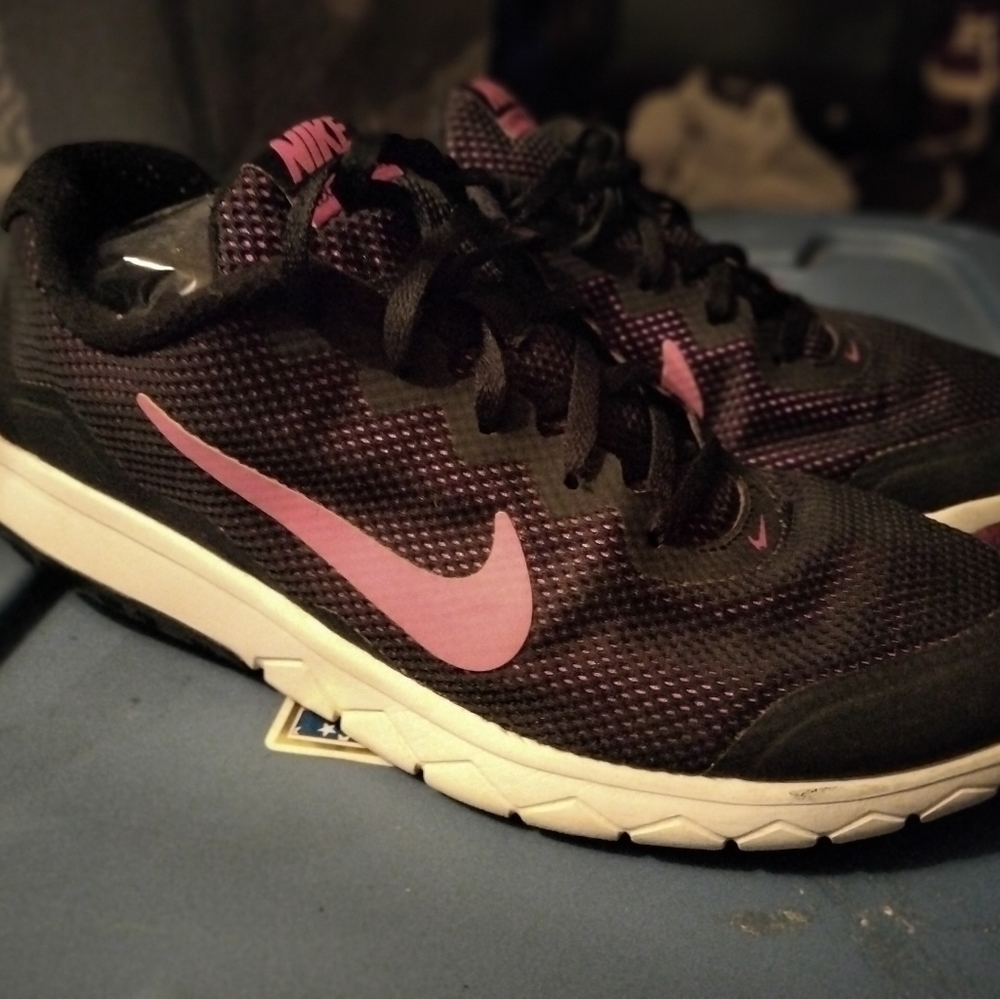 Women Nike sneaker - Picture 5 of 5